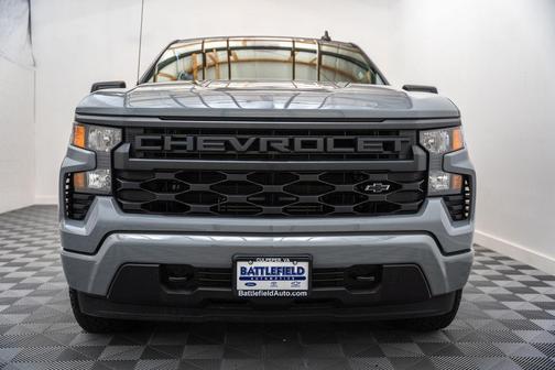 Slate Gray Metallic 2025 Chevrolet Silverado 1500 Custom