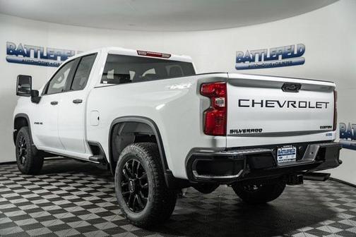 2026 Chevrolet Silverado 2500 Custom