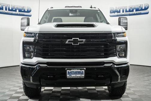 2026 Chevrolet Silverado 2500 Custom