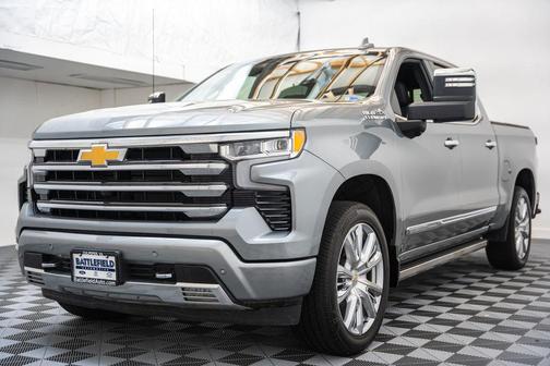 Sterling Gray Metallic 2024 Chevrolet Silverado 1500 High Country