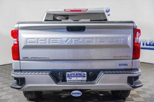 2022 Chevrolet Silverado 1500 Custom