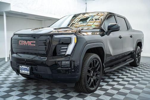 Onyx Black 2026 GMC Sierra EV Extended Range Elevation
