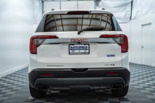 Summit White 2021 GMC Acadia AWD AT4