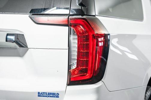 2022 GMC Yukon XL SLE