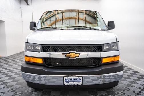 Summit White 2026 Chevrolet Express 2500 Work Van