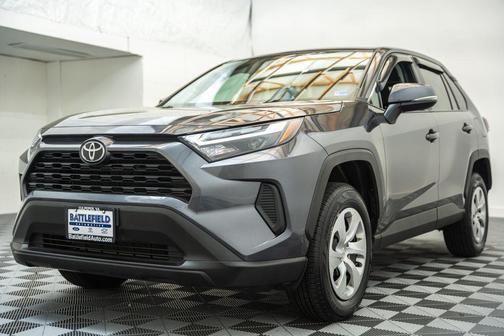 Magnetic Gray Metallic 2024 Toyota RAV4 LE