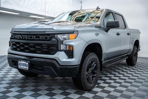 Sterling Gray Metallic 2026 Chevrolet Silverado 1500 Custom Trail Boss