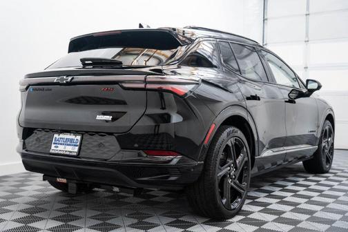 Black 2024 Chevrolet Equinox EV RS
