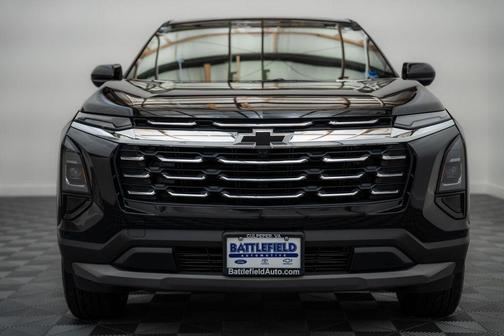 Mosaic Black Metallic 2026 Chevrolet Equinox 1LT