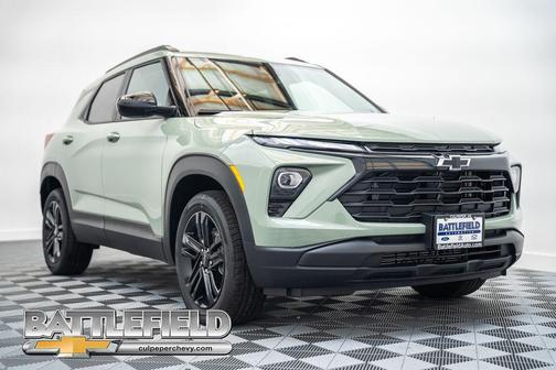 Cacti Green 2026 Chevrolet Trailblazer LT