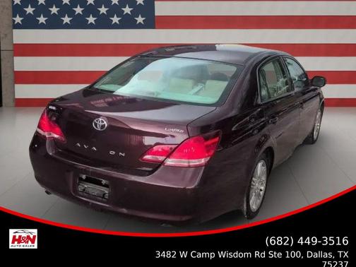 Burgundy 2005 Toyota Avalon Limited