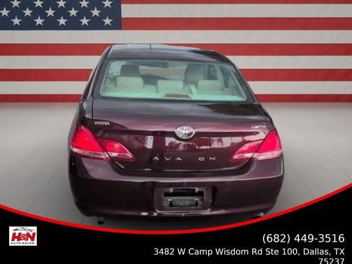 Burgundy 2005 Toyota Avalon Limited