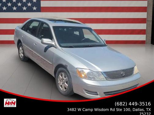 Silver 2001 Toyota Avalon XL