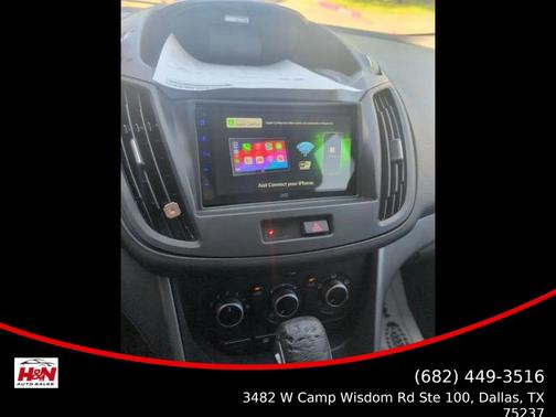 Ingot Silver Metallic 2013 Ford Escape SE