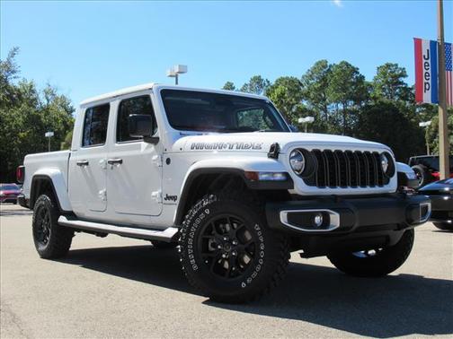 2025 Jeep Gladiator High Tide