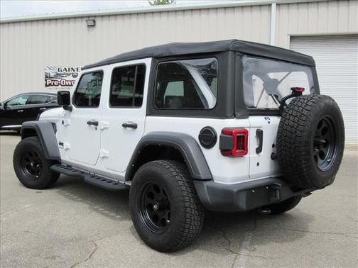 2023 Jeep Wrangler Sport
