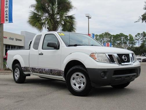 2016 Nissan Frontier S