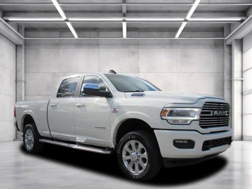 2022 RAM 3500 Laramie