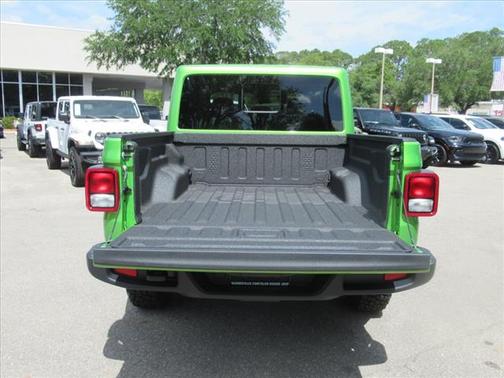 2025 Jeep Gladiator High Tide