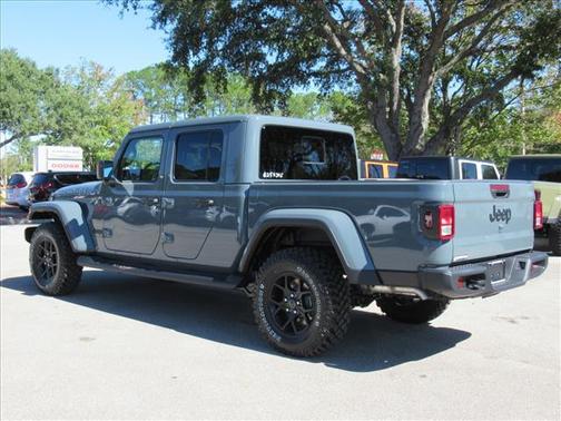 2025 Jeep Gladiator High Tide