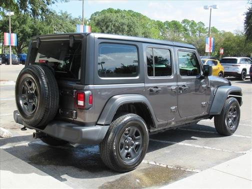 2022 Jeep Wrangler Unlimited Sport