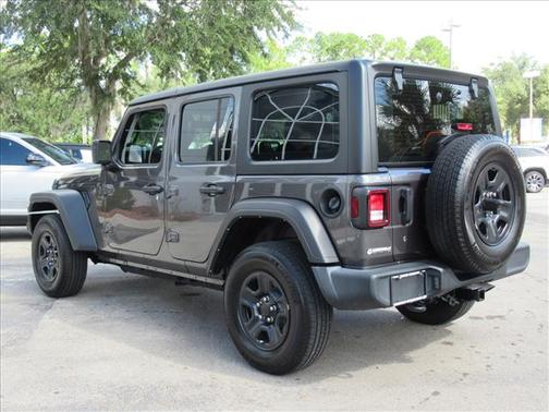 2022 Jeep Wrangler Unlimited Sport