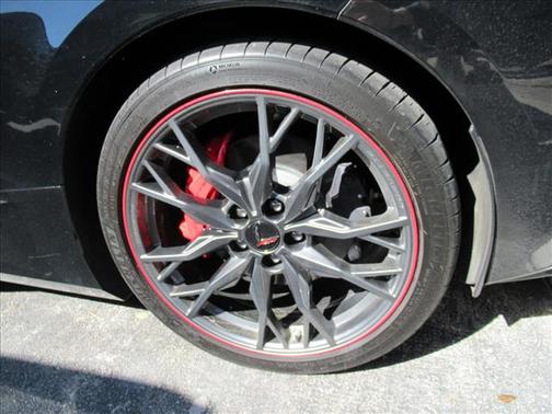 2023 Chevrolet Corvette Stingray w/2LT