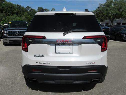 2021 GMC Acadia AT4