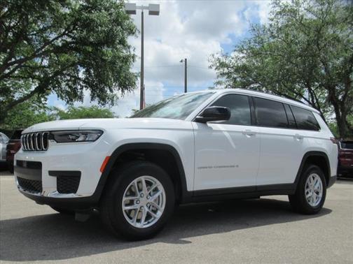 2025 Jeep Grand Cherokee L Laredo