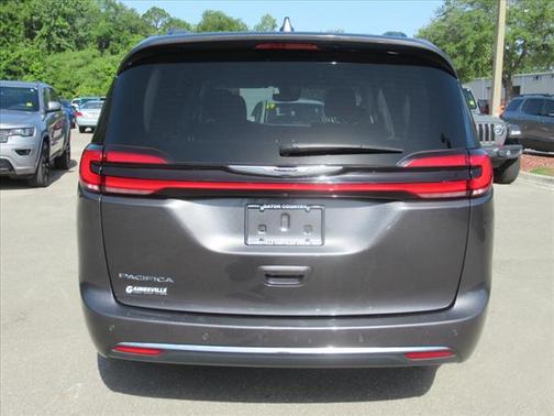 2021 Chrysler Pacifica Touring