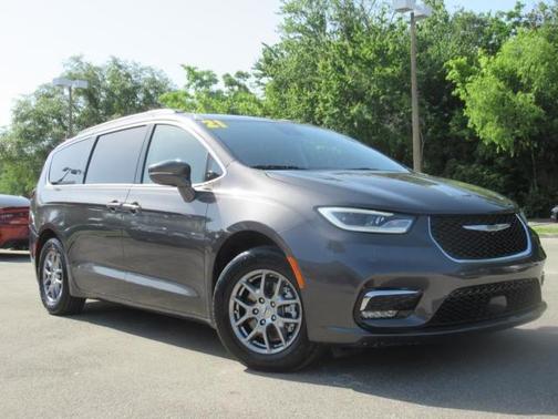 2021 Chrysler Pacifica Touring