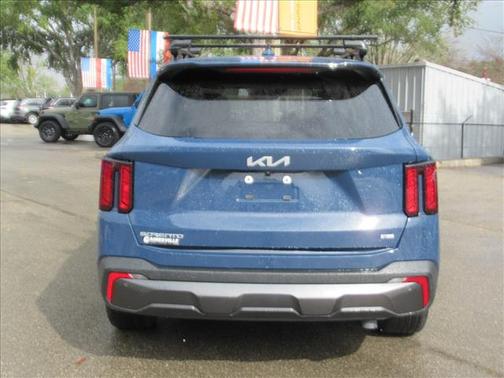 2024 Kia Sorento EX