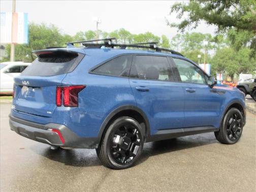 2024 Kia Sorento EX