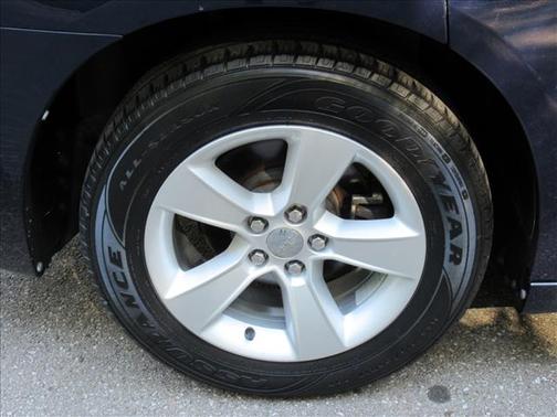 2013 Dodge Charger SE