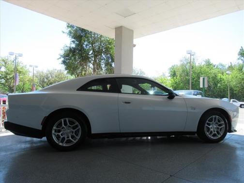 2025 Dodge Charger Daytona R/T