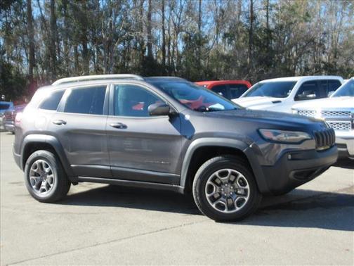 2020 Jeep Cherokee Trailhawk