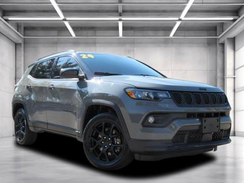 2024 Jeep Compass Altitude