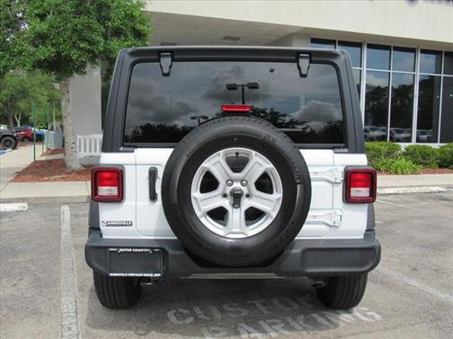 2022 Jeep Wrangler Sport S