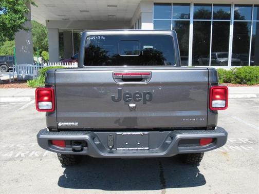 2025 Jeep Gladiator High Tide