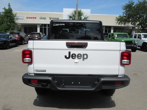 2025 Jeep Gladiator Sport S