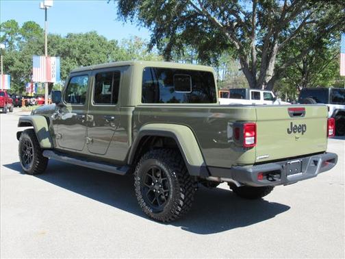 2025 Jeep Gladiator High Tide