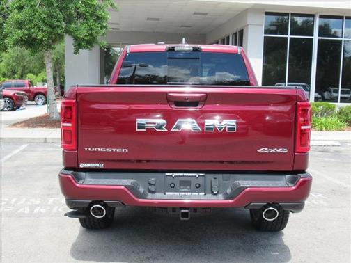 2025 RAM 1500 ST