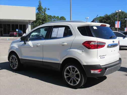 2022 Ford EcoSport Titanium