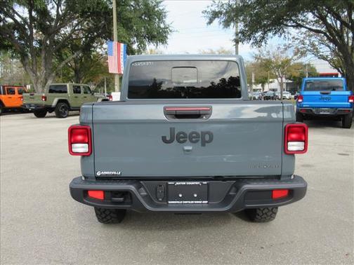 2025 Jeep Gladiator High Tide