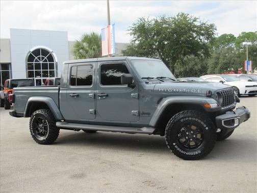 2025 Jeep Gladiator High Tide