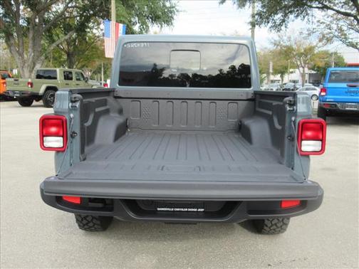 2025 Jeep Gladiator High Tide