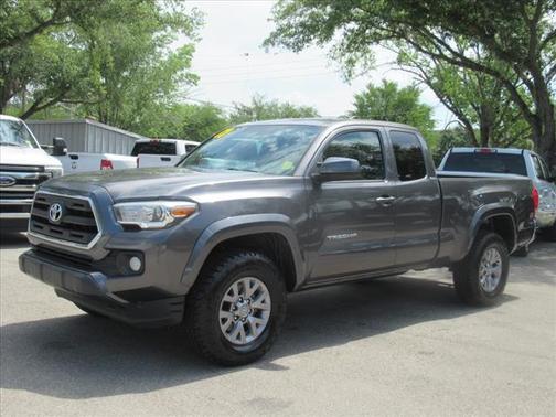 2017 Toyota Tacoma SR5