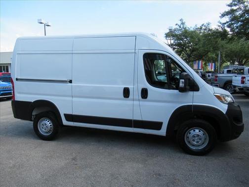 Bright White Clearcoat 2025 RAM ProMaster 2500 High Roof