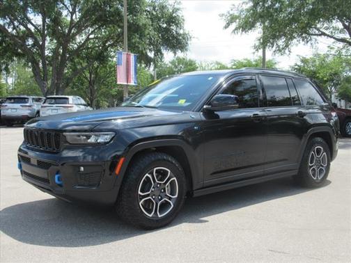 2024 Jeep Grand Cherokee 4xe Trailhawk