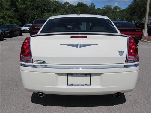 2009 Chrysler 300C Hemi